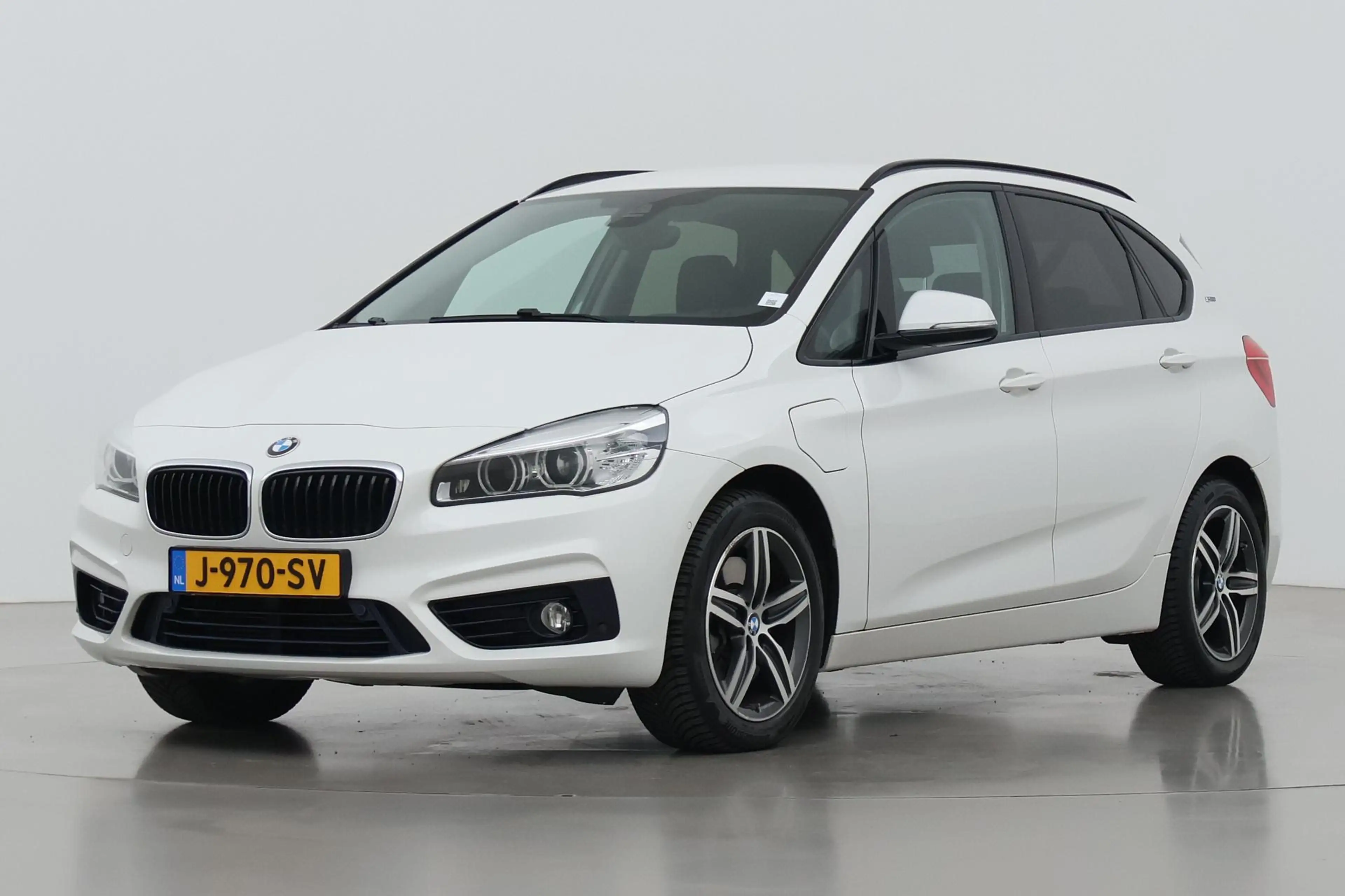 BMW 225 2-serie Active Tourer 225xe Luxury | Head-Up | Cam — photo 8