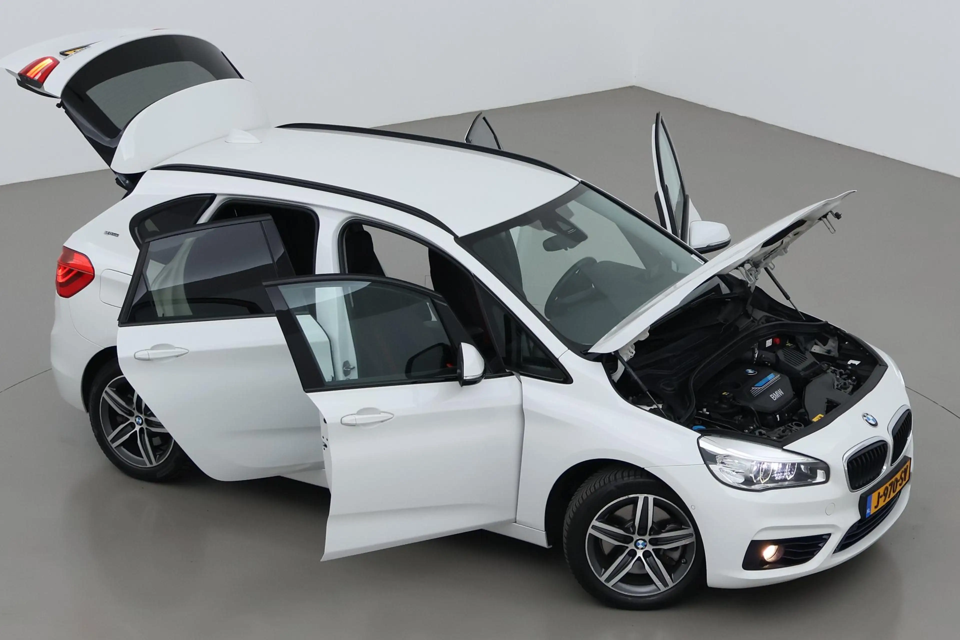BMW 225 2-serie Active Tourer 225xe Luxury | Head-Up | Cam — photo 6
