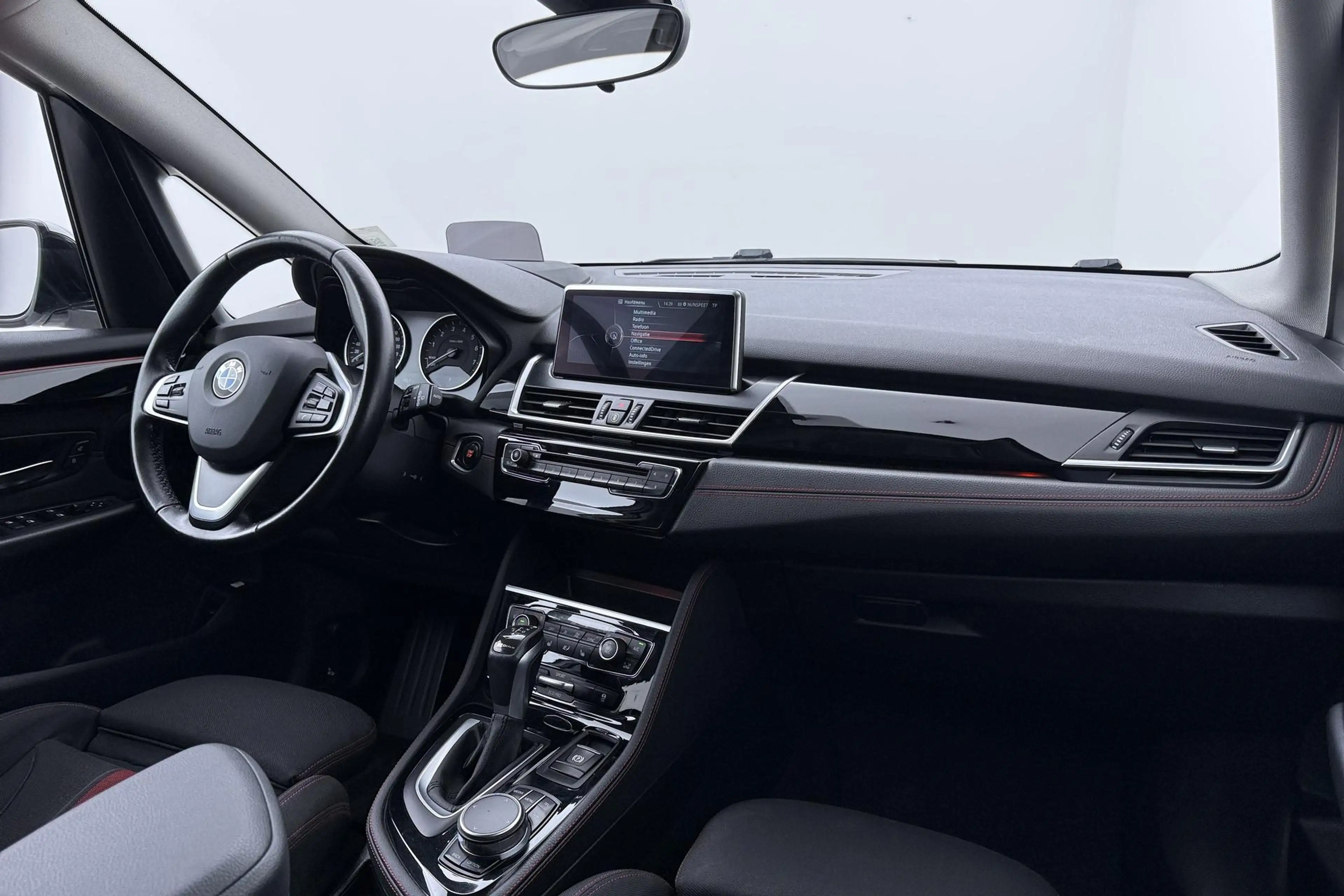 BMW 225 2-serie Active Tourer 225xe Luxury | Head-Up | Cam — photo 17