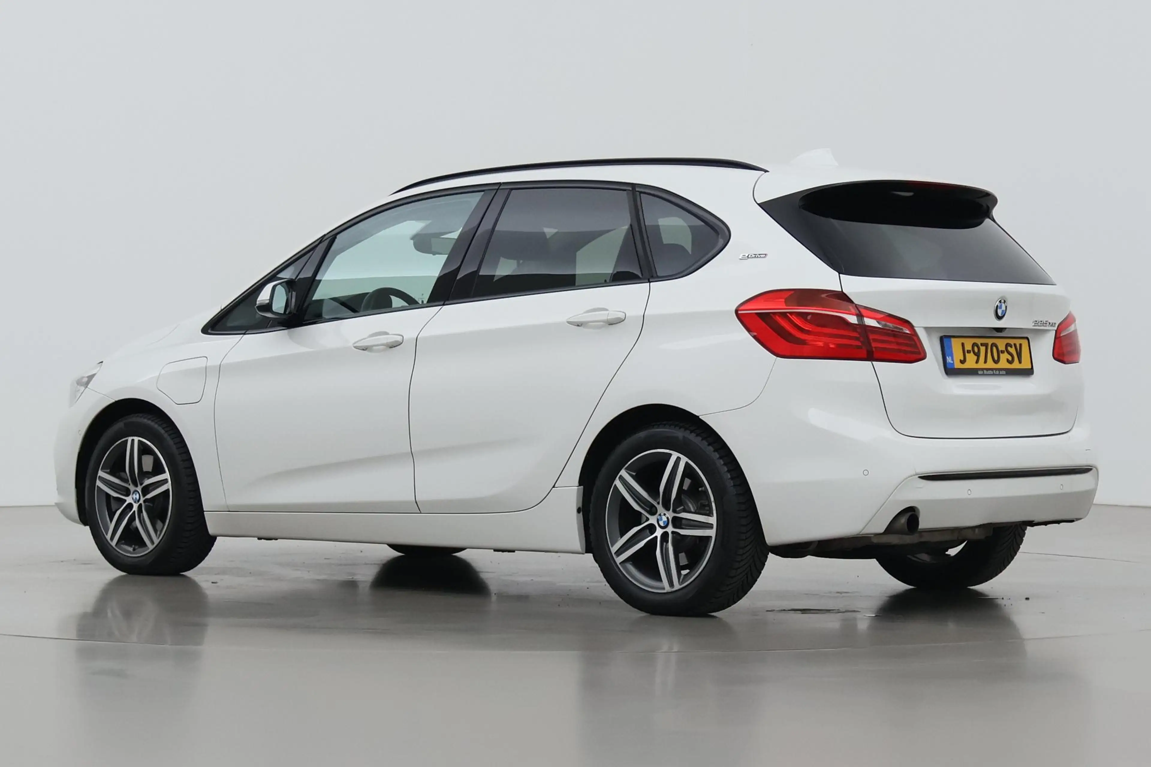 BMW 225 2-serie Active Tourer 225xe Luxury | Head-Up | Cam — photo 48