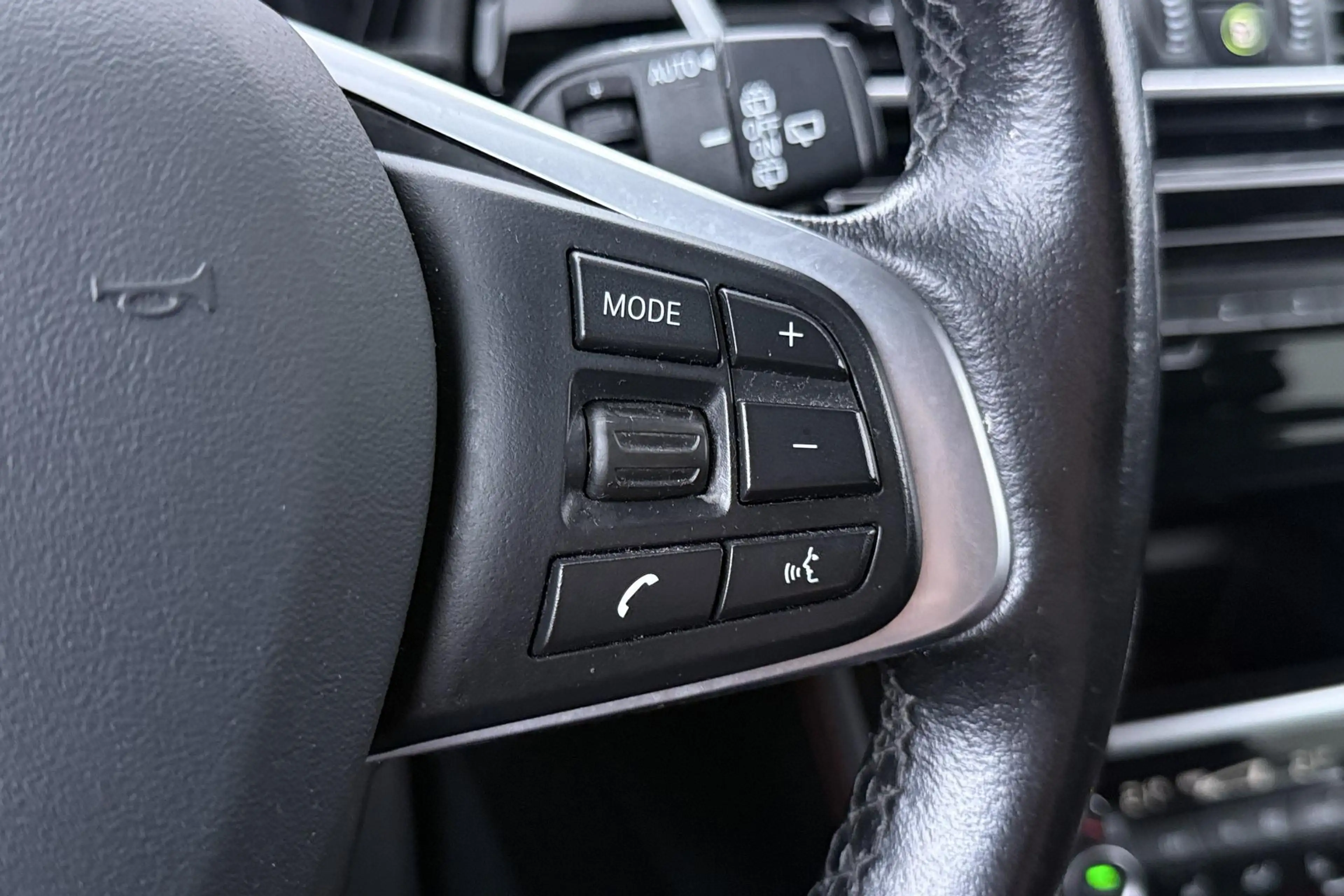 BMW 225 2-serie Active Tourer 225xe Luxury | Head-Up | Cam — photo 33