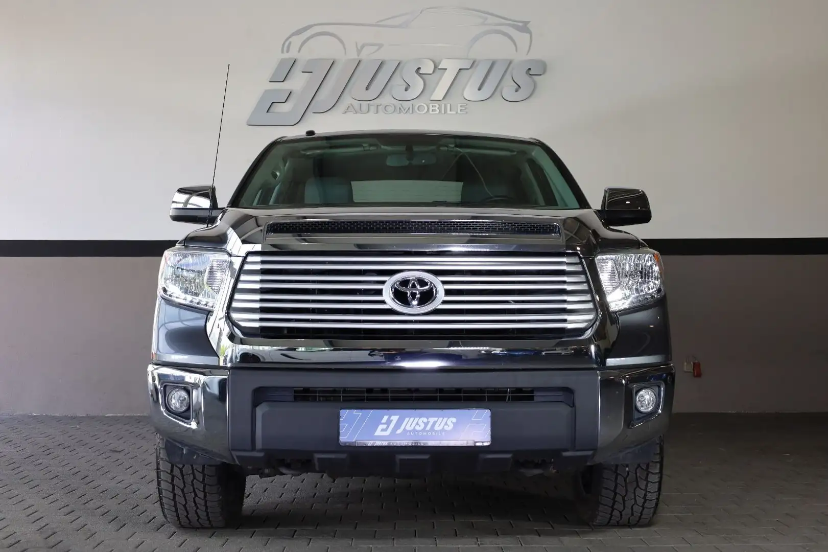 Toyota Tundra 5.7 Limited/KAMERA/PDC/TOTW/SHZ/SBD/R20 Argent - 2
