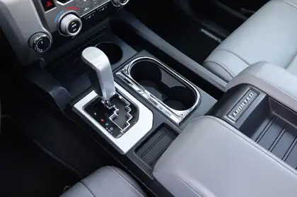 Annonce voiture d'occasion Toyota Tundra - CARADIZE