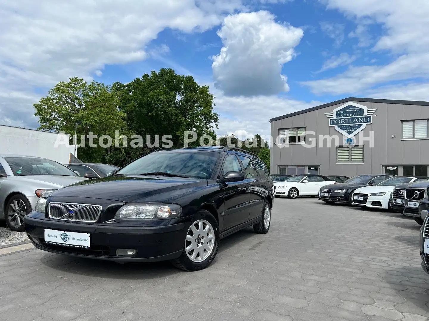 Volvo V70 2.4/HU NEU/SHZ/Klima/S-Dach Schwarz - 1