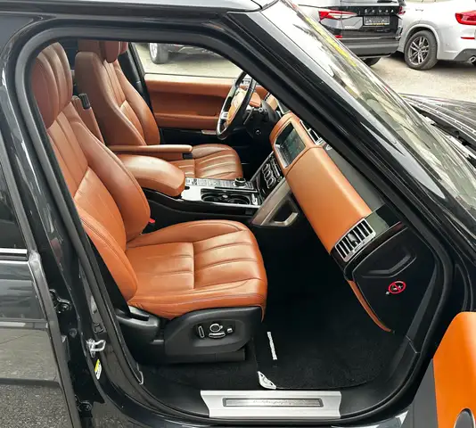 Land Rover Range Rover 4,4 SD V8 Autobiography Ansicht 23