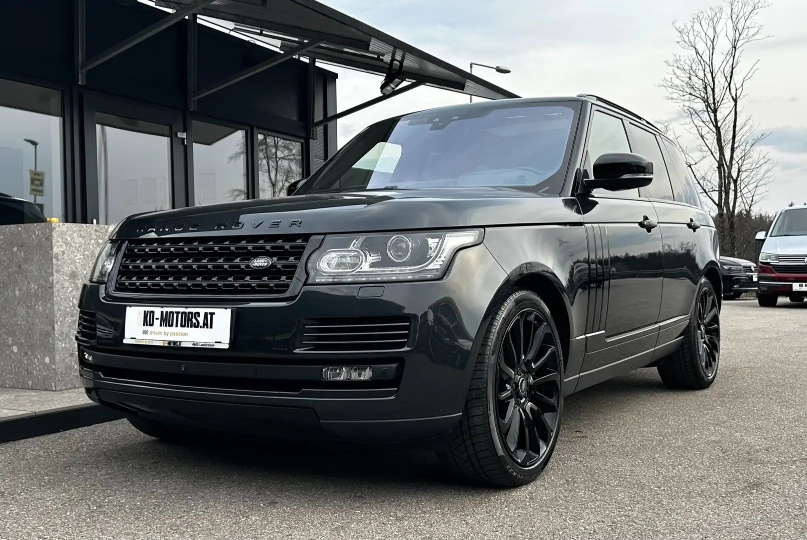 Land Rover Range Rover 4,4 SD V8 Autobiography Schwarz - 1