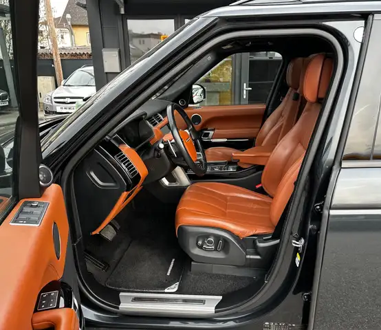 Land Rover Range Rover 4,4 SD V8 Autobiography Ansicht 18
