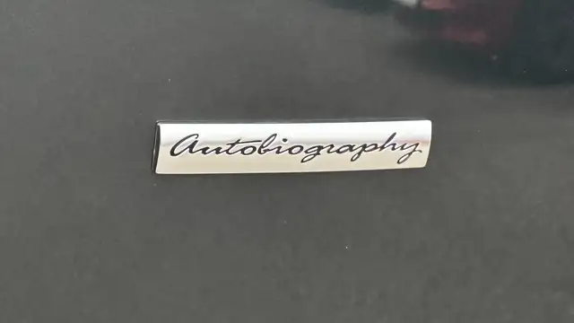 Land Rover Range Rover 4,4 SD V8 Autobiography Ansicht 14