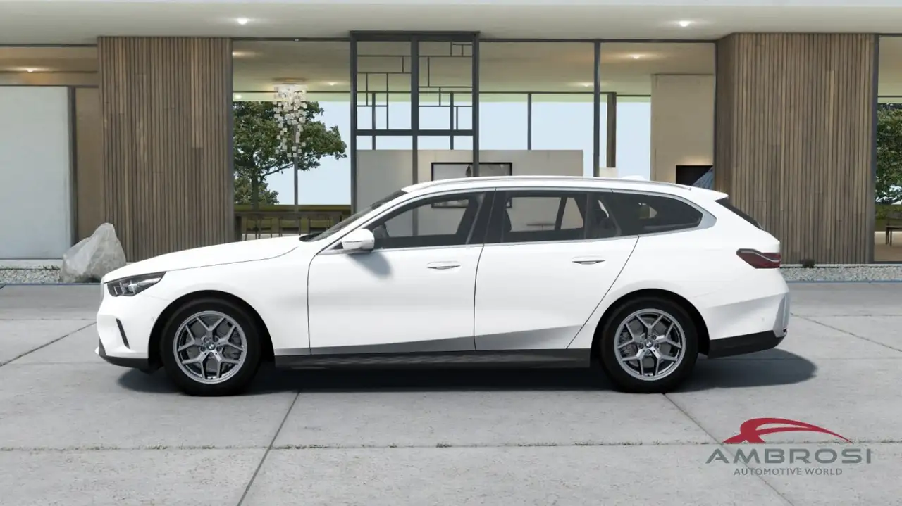 BMW 5 Series 2026