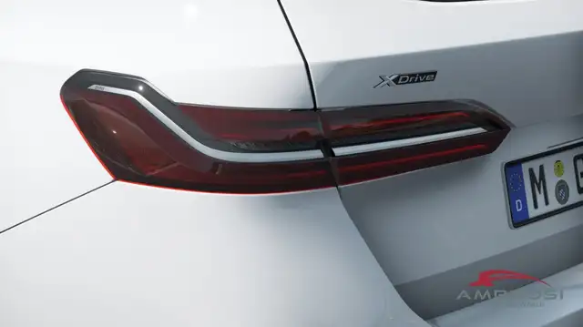 BMW 5 Series view 7
