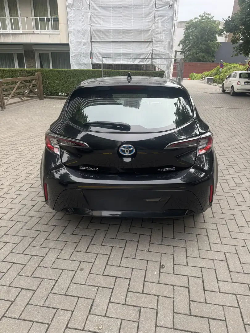 Toyota Corolla 1.8 Hybrid  Dynamic - 2