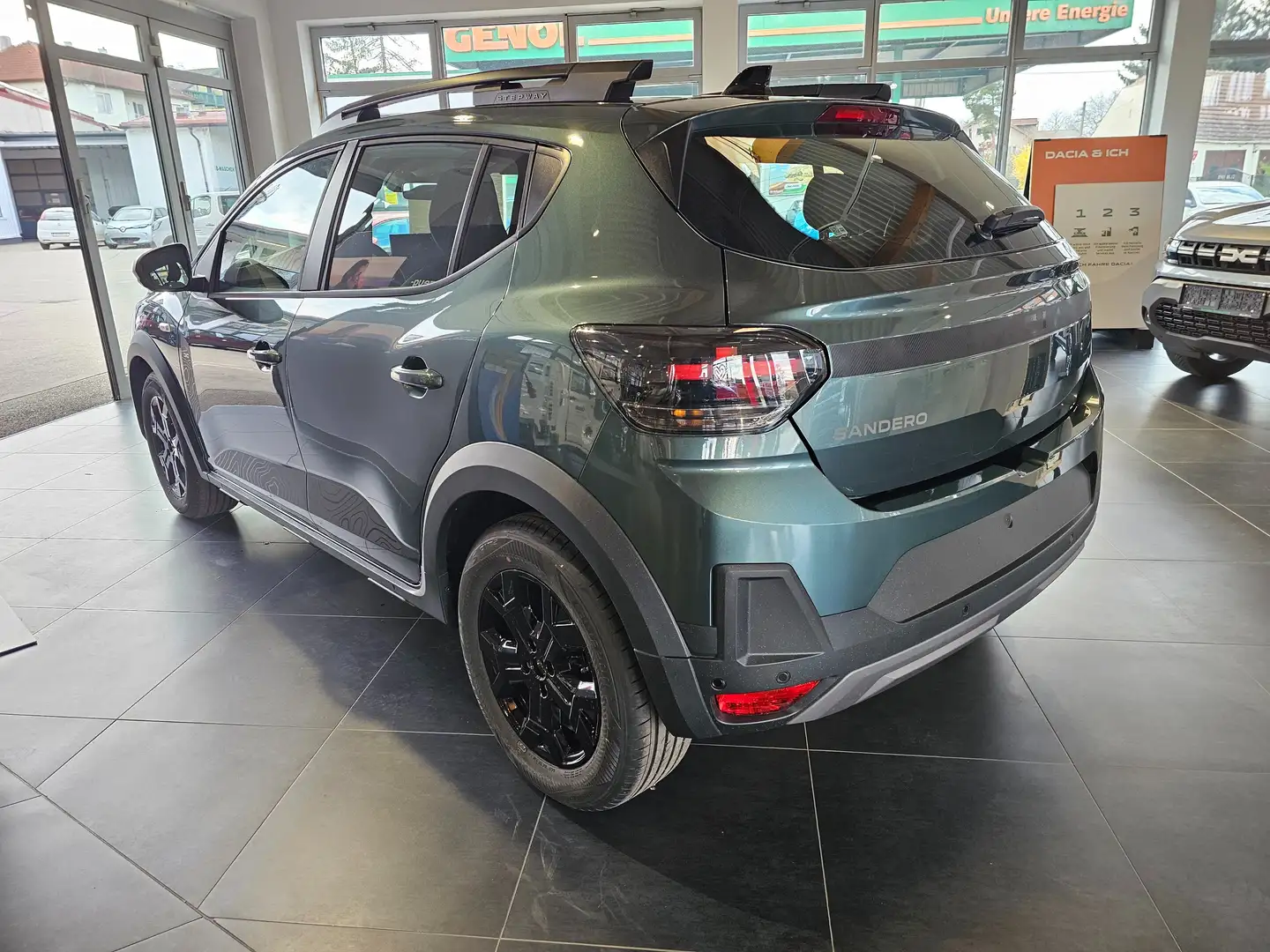 Dacia Sandero Stepway Extreme Grün - 2