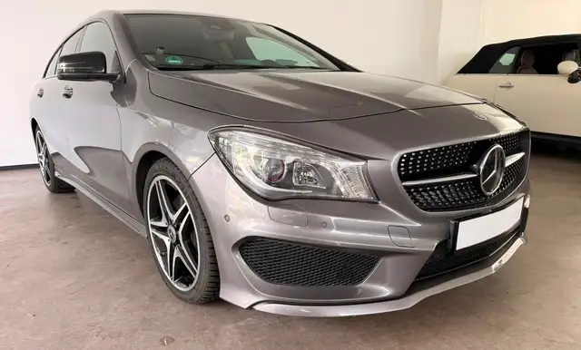 Mercedes-Benz CLA 250 AMG PAKET