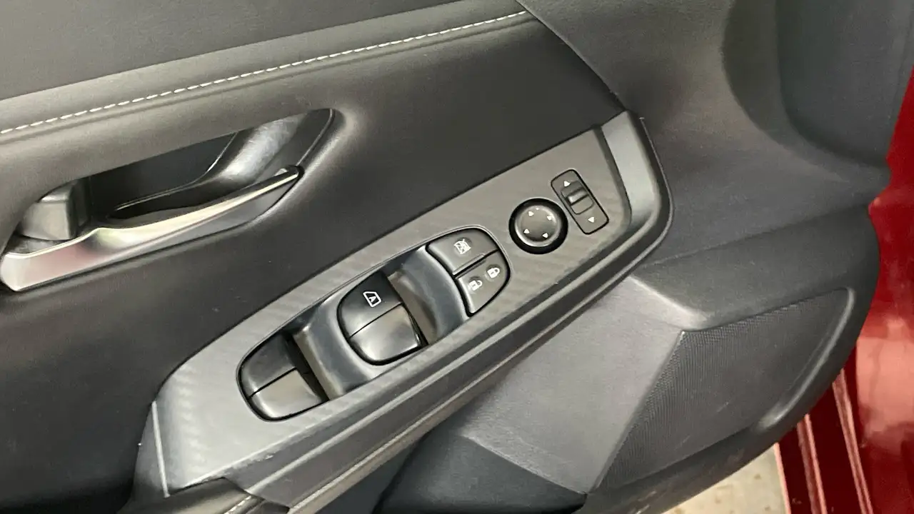 Nissan Sentra снимка Nissan Sentra
