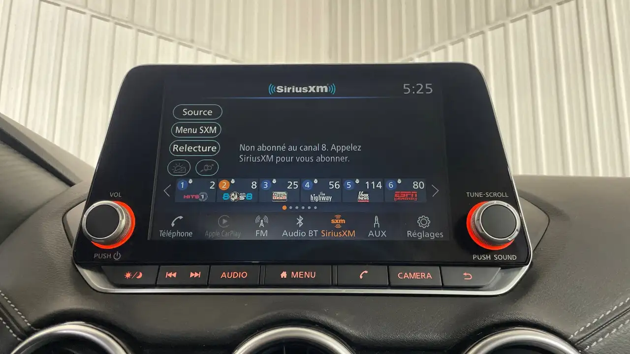 Nissan Sentra снимка Nissan Sentra