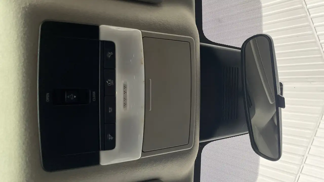 Nissan Sentra снимка Nissan Sentra