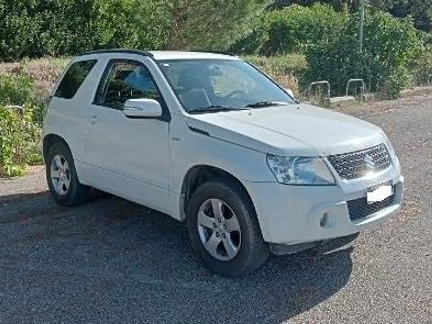 Suzuki Grand Vitara Grand Vitara 3p 1.9 ddis Special Edition Bianco - 1