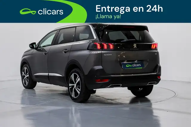 Peugeot 5008 view 9