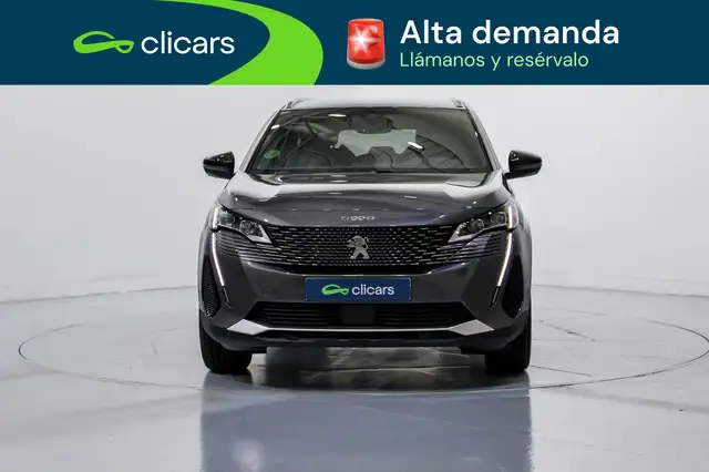Peugeot 5008 view 2