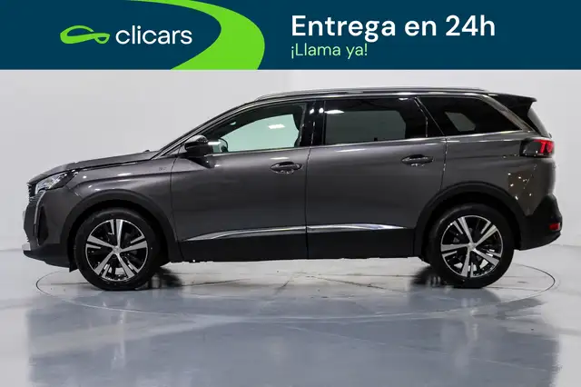 Peugeot 5008 view 8