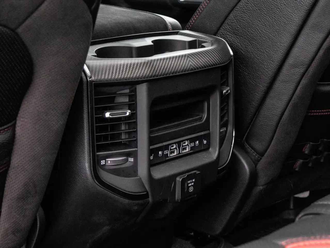 Dodge RAM 2024 — фото 13
