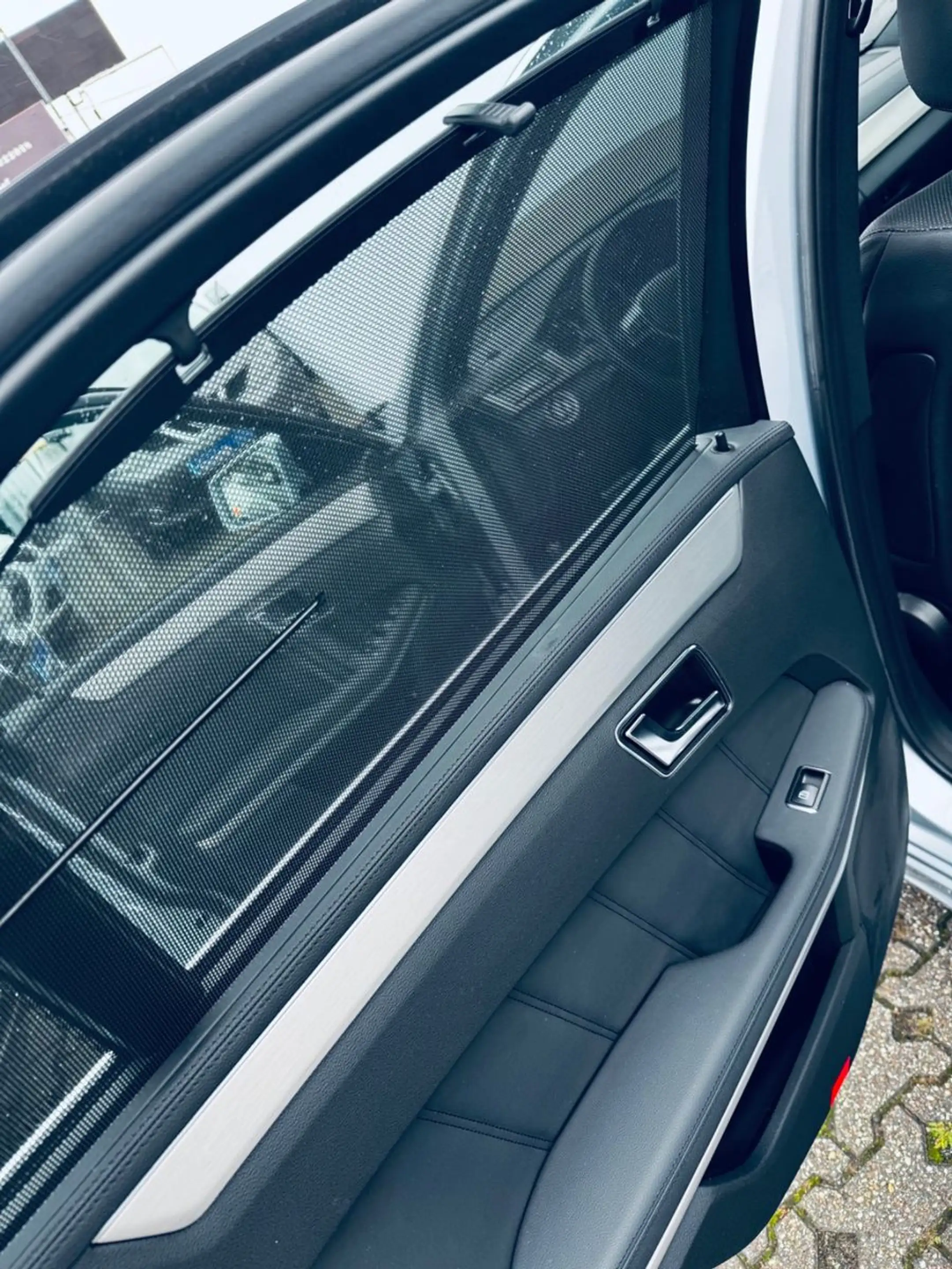 Mercedes-Benz E 300 E Limousine E 300 BlueTec Hybrid — photo 12