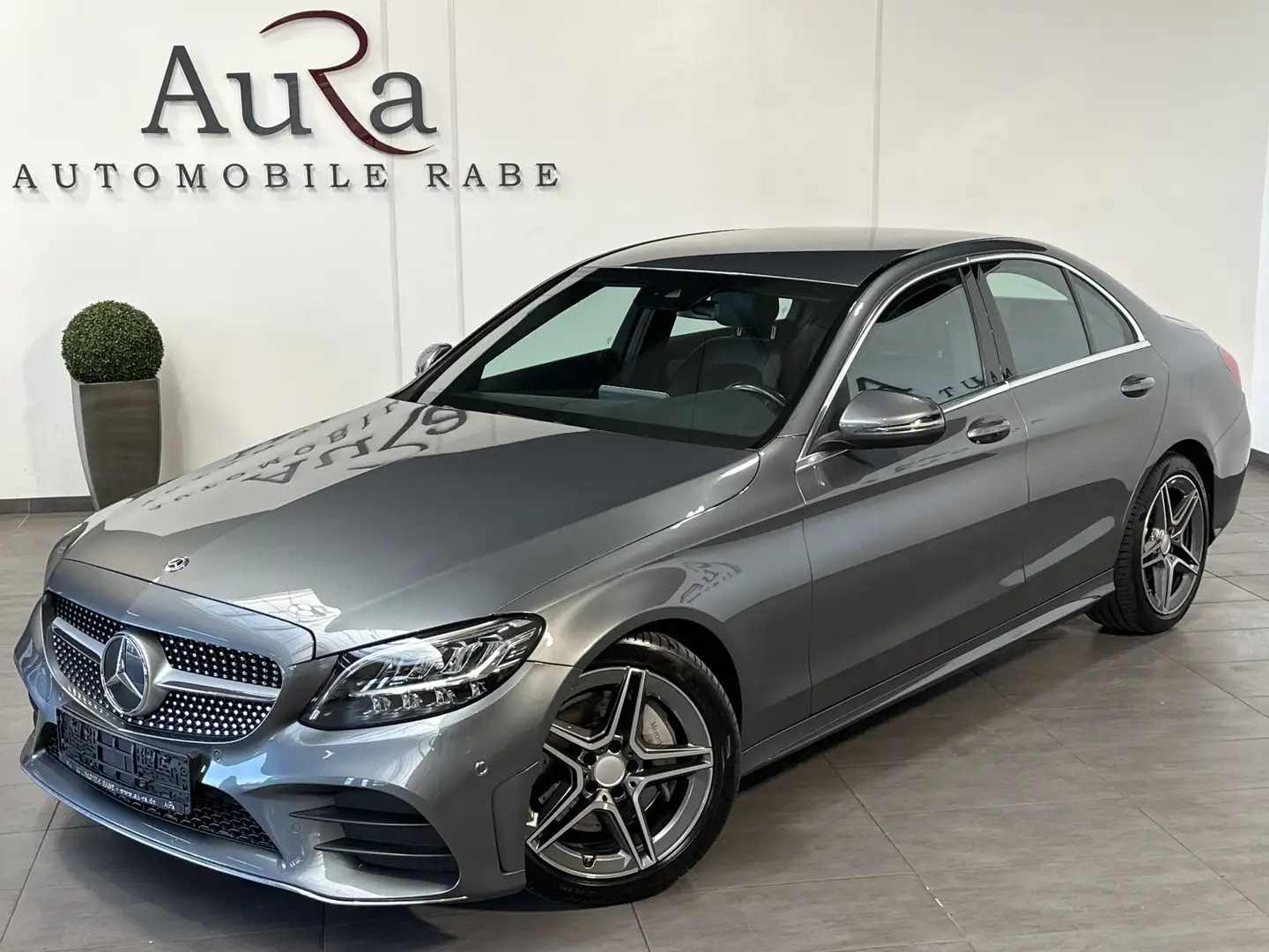 Mercedes-Benz C 300 AMG-Line NAV+LED+KAMERA+MEMORY+18ZOLL+1HD Gri - 1