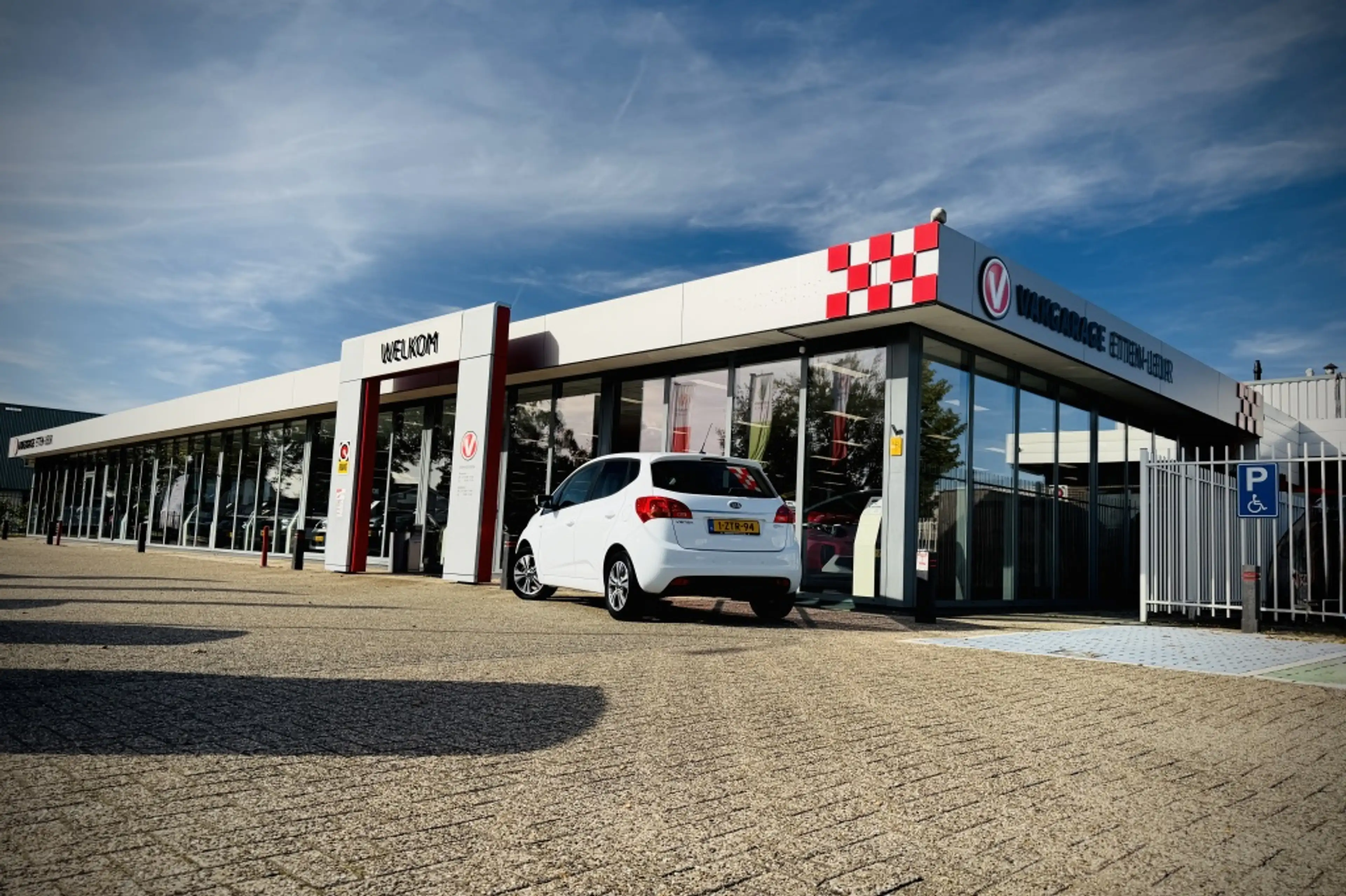 Kia Venga 1.4 CVVT First Edition | CAMERA | CRUISE | CLIMA | — photo 8