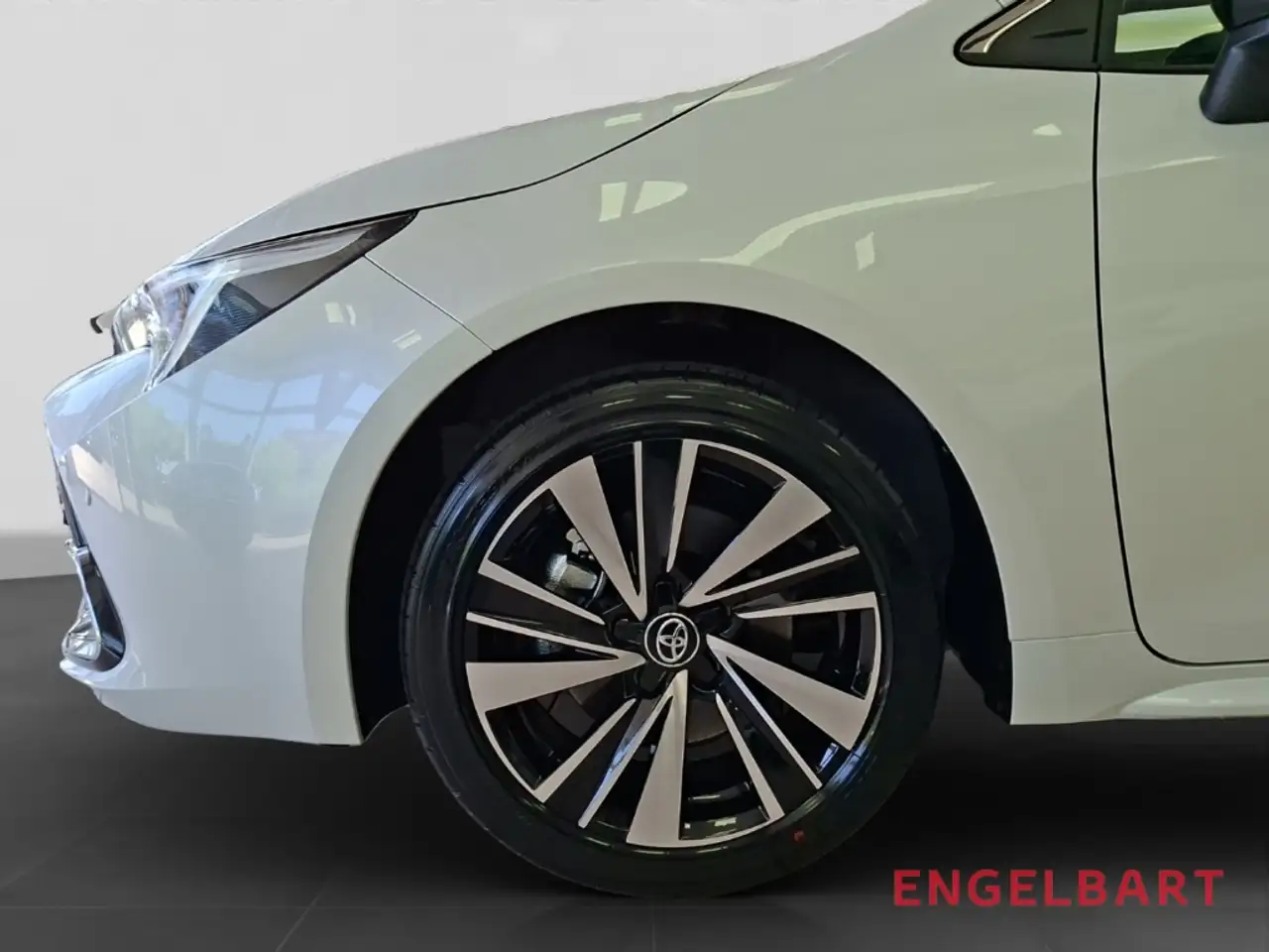 Toyota Corolla Touring Sports Hybrid Teamplayer Technik 15