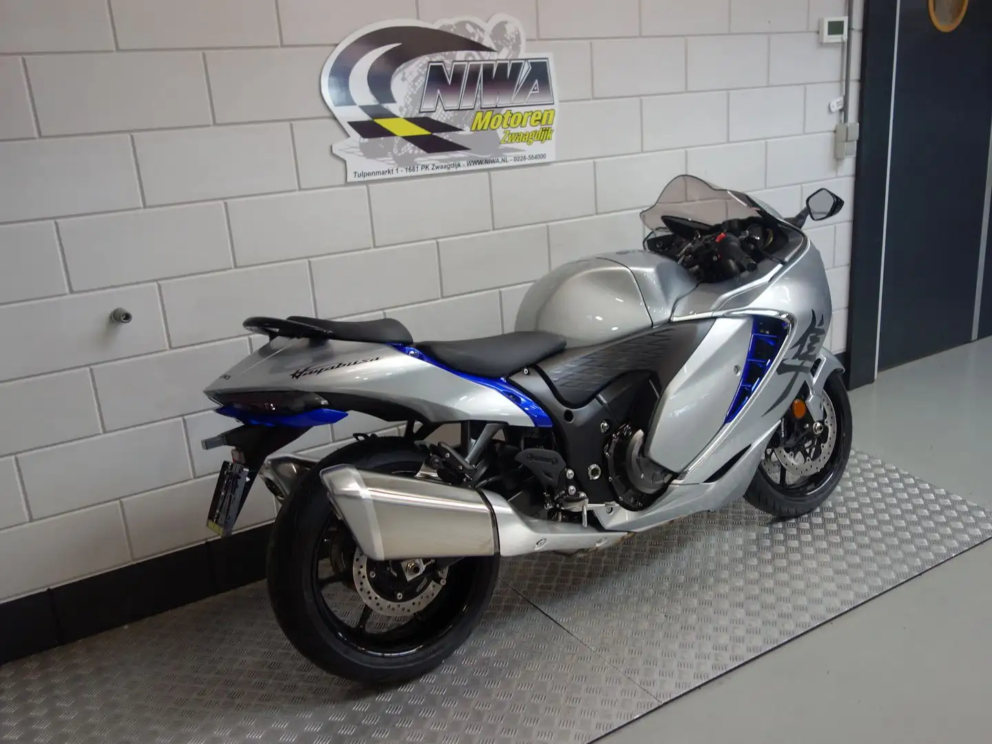 Suzuki GSX 1300 GSX-R HAYABUSA Blanc - 2