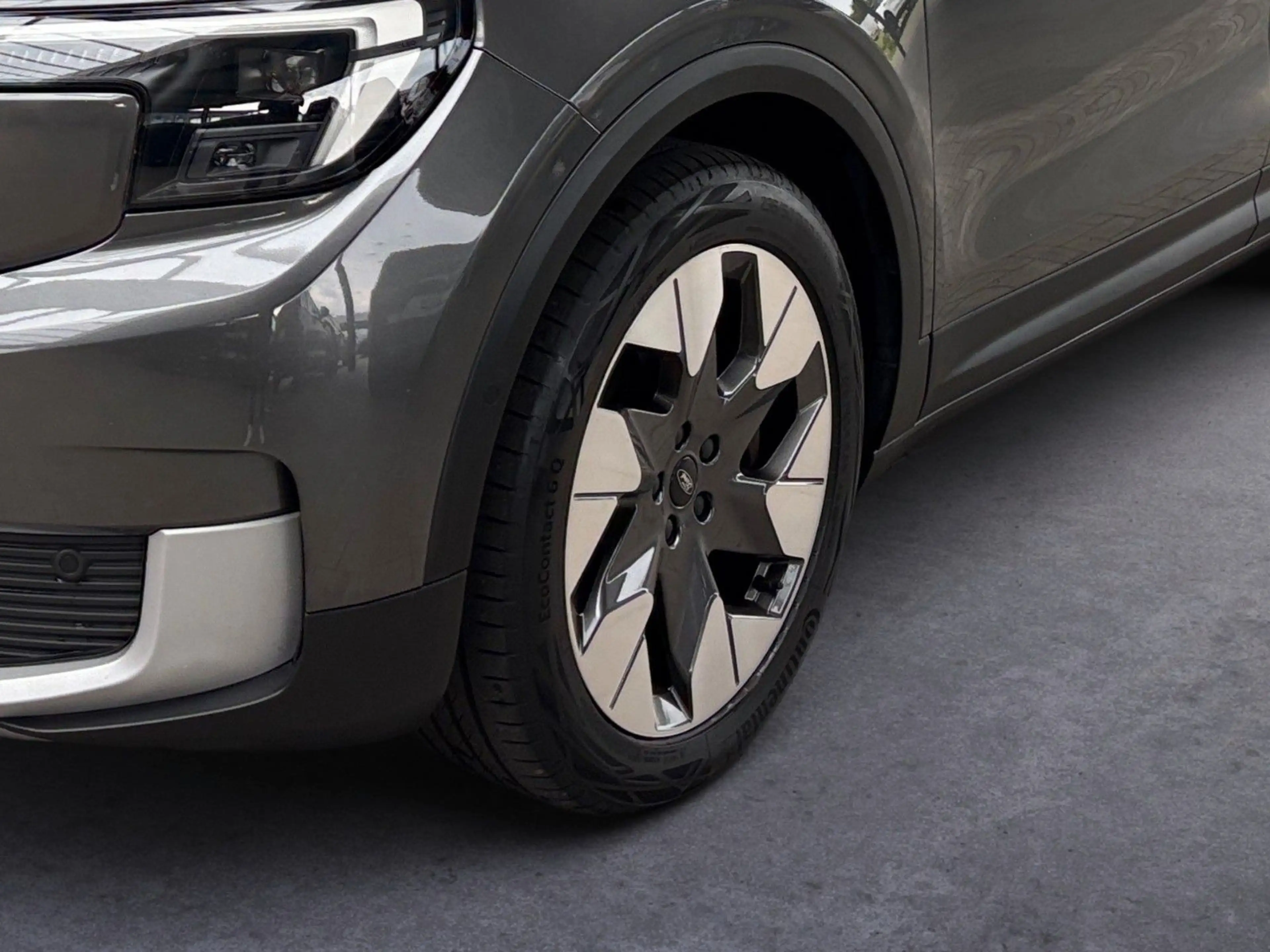 Ford Explorer Premium RWD Wärmepumpe, AHK, Navi — photo 6