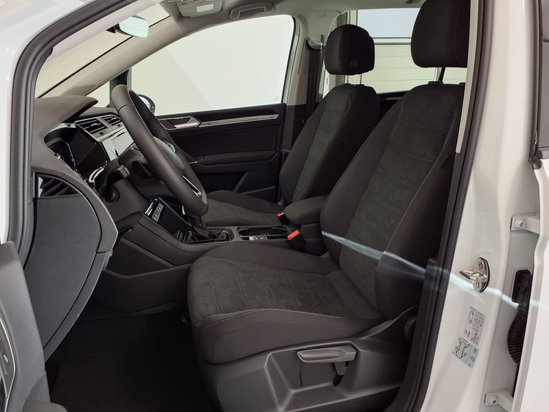 Volkswagen Touran Highline R-Line ACC|AHK|RFK|7-Sitze|LE... — photo 9