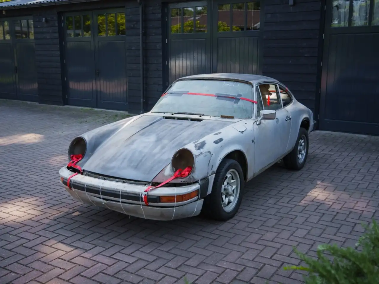 Porsche 911S 25th Anniversary Edition, foto 2