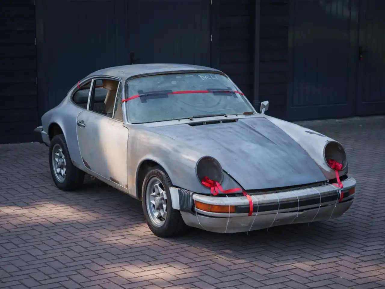 Porsche 911S 25th Anniversary Edition, foto 6