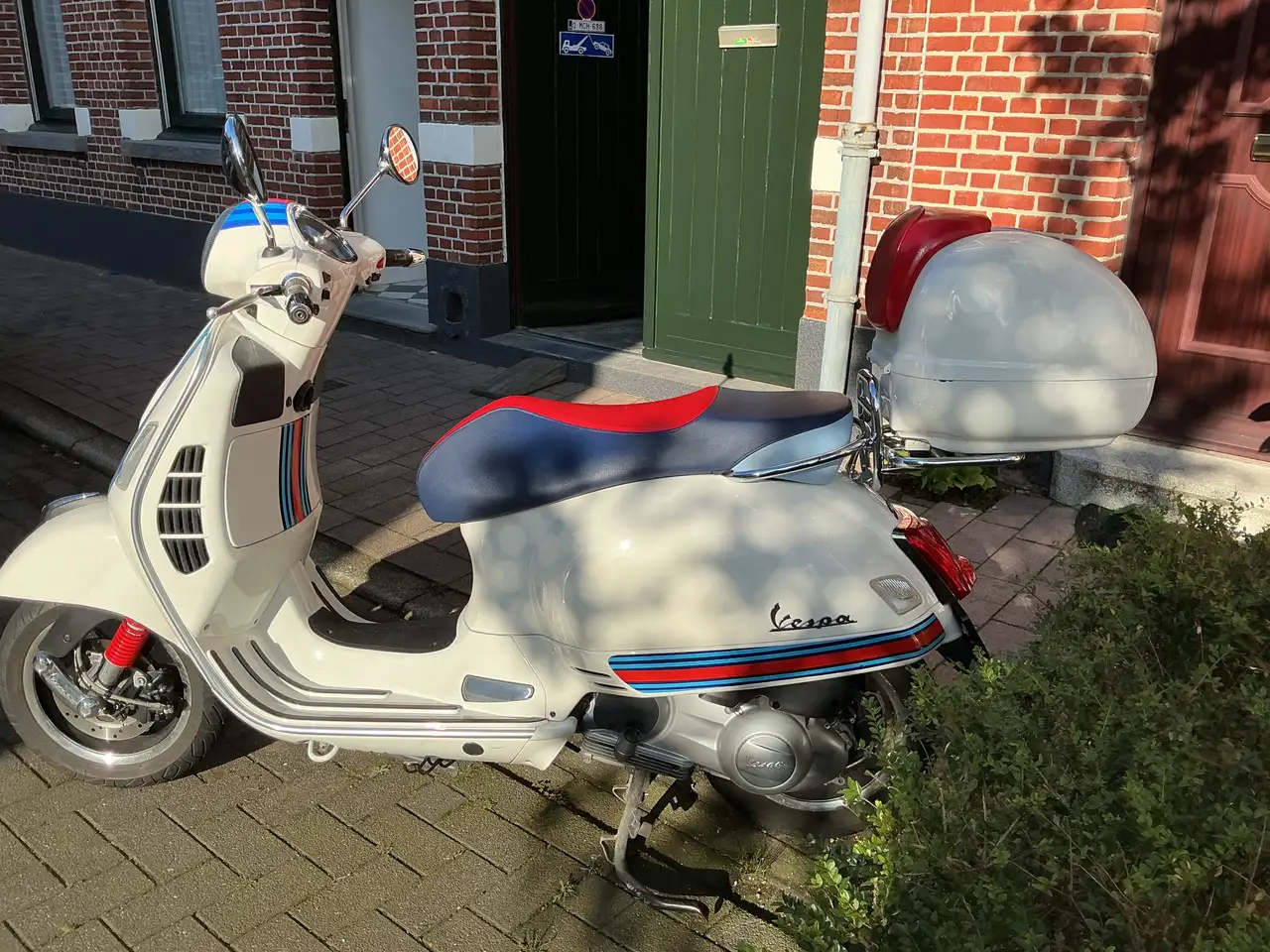Vespa GTS 300