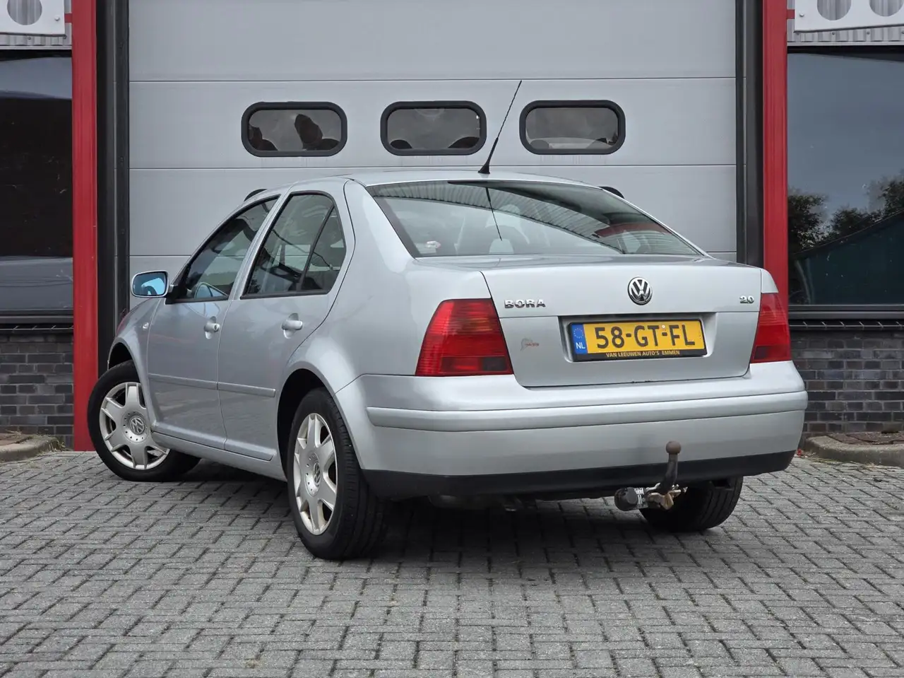 Volkswagen Bora 2.0 Highline Cruise/Bluetooth/Trekhaak/LMV, foto 2