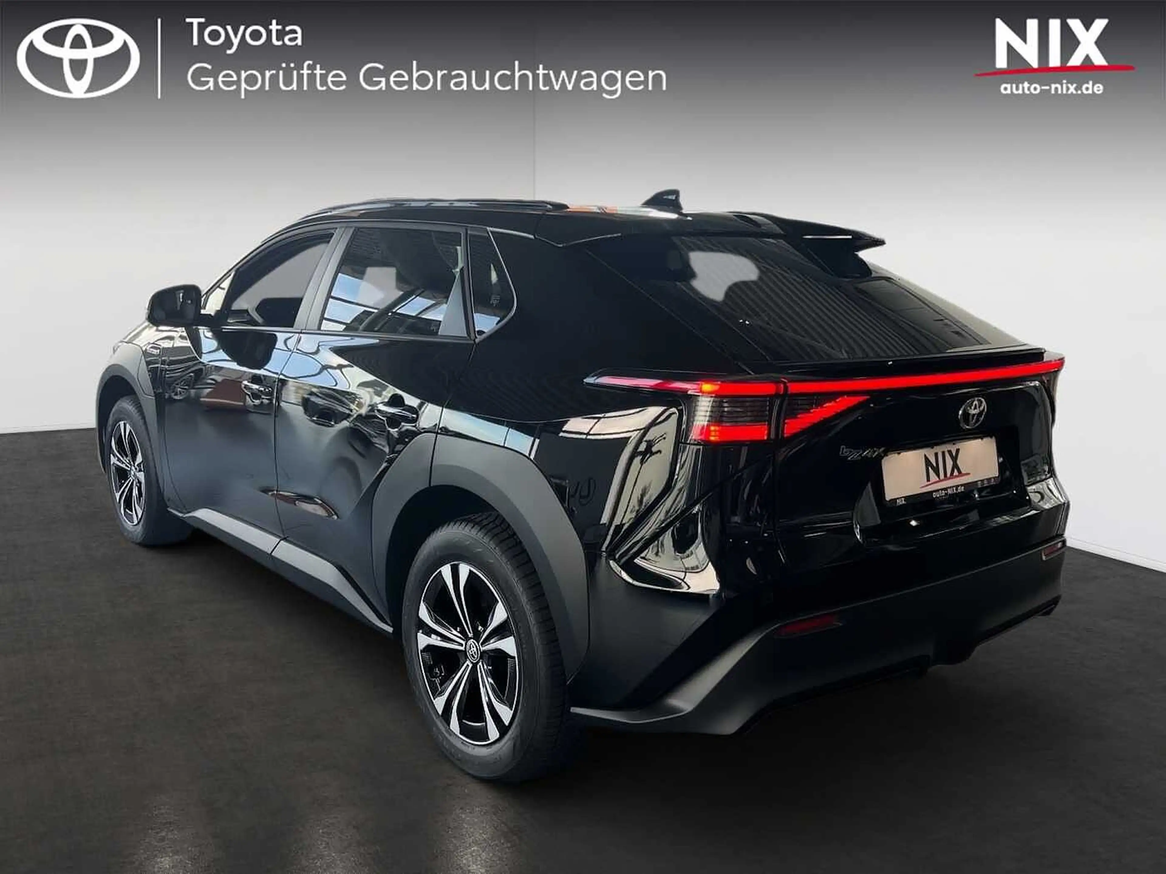 Toyota bZ4X Basis + Comfortpaket LED KLIMA KAMERA — photo 2