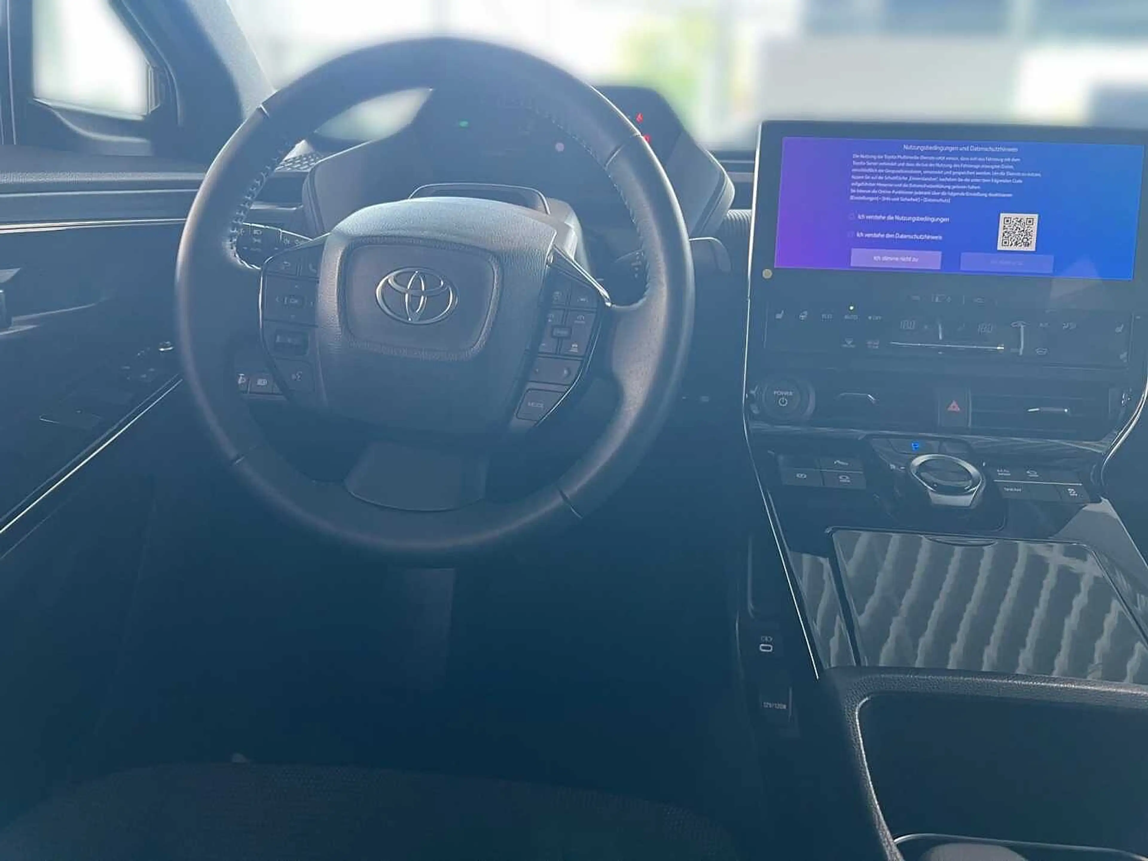 Toyota bZ4X Basis + Comfortpaket LED KLIMA KAMERA — photo 9