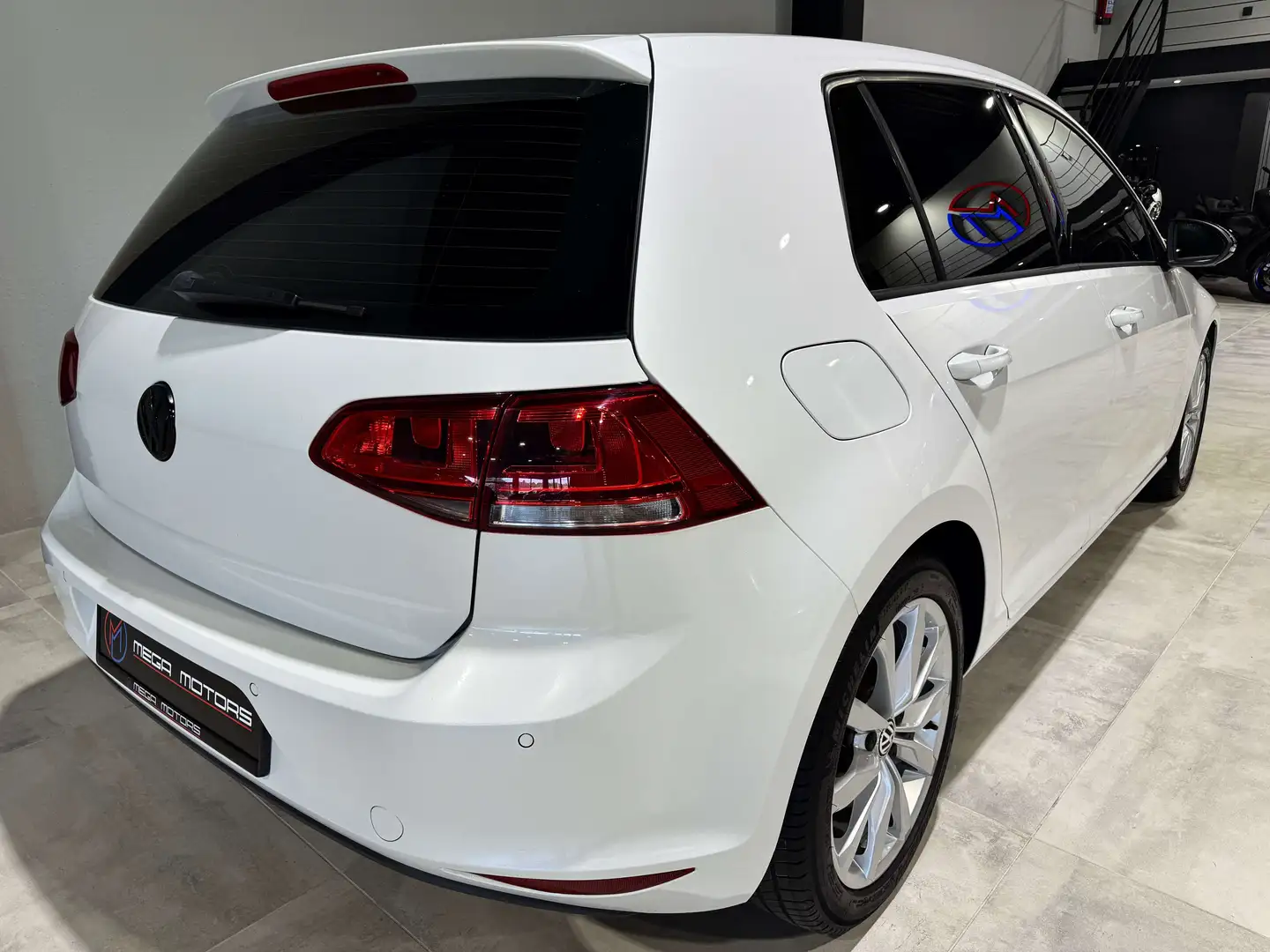 Volkswagen Golf 1.4 TSi 140CV HiGHLiNE Bi-XENONS LED CRUiSE ADAPT+ Blanc - 2