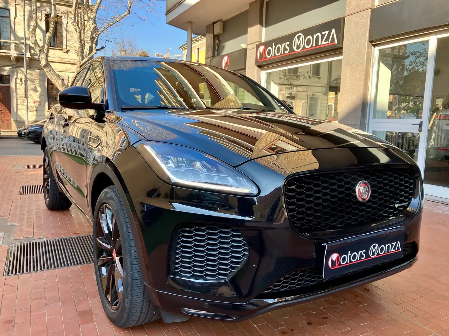Jaguar E-Pace 2.0d i4 R-Dynamic HSE awd 150cv auto*FULL* Nero - 1