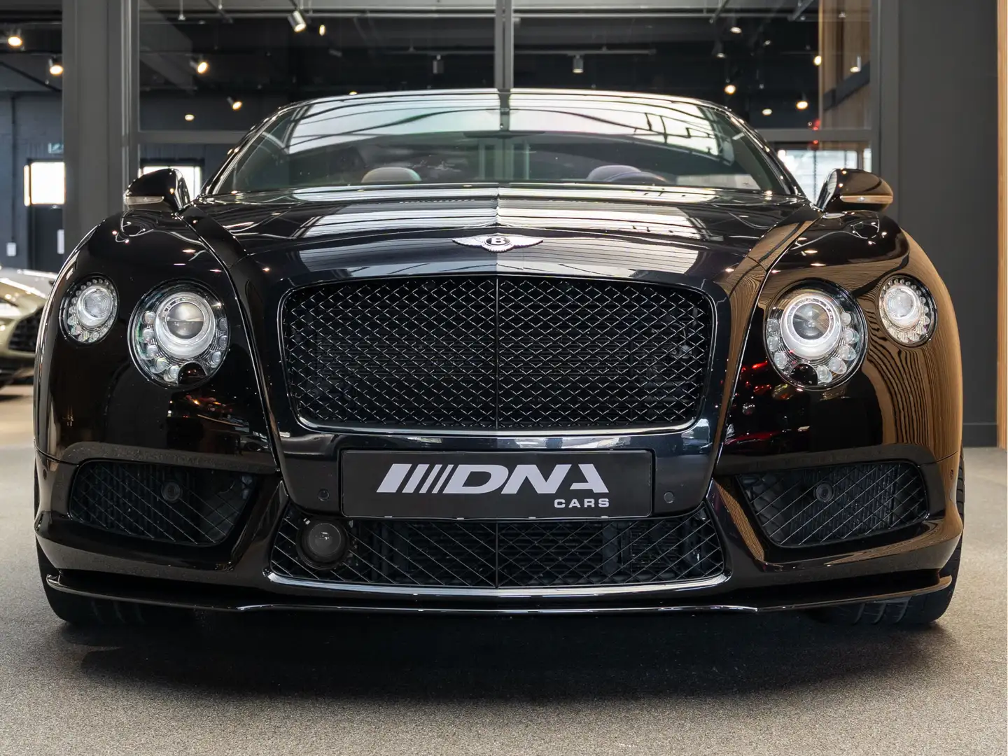 Bentley Continental GTC V8S Touring Pack 4.0 V8S Ventilatie Volleder ACC Noir - 2