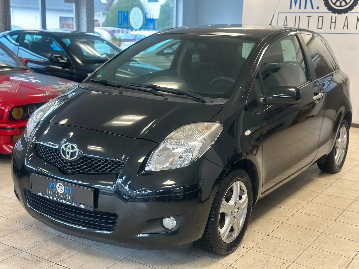 Toyota Yaris Edition°1.33 VVTI°Klima°El.Fenster°Alu°Tüv Noir - 2