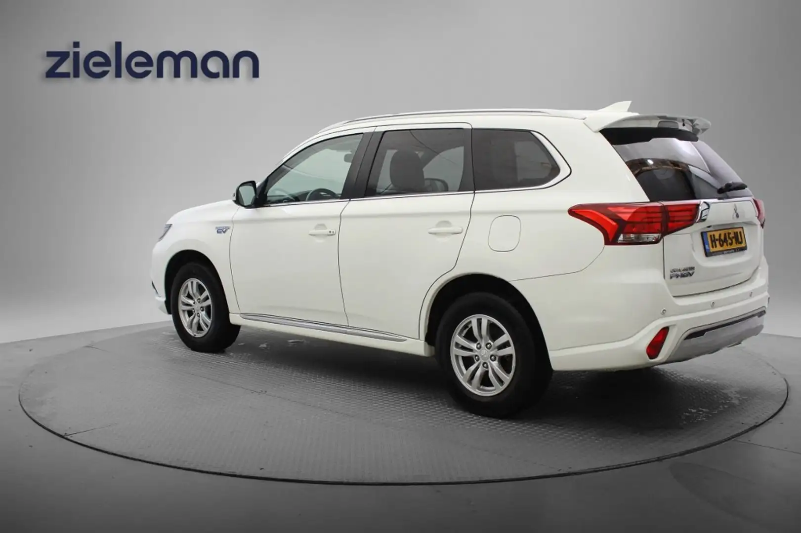 Mitsubishi Outlander 2.4 PHEV Pure - Navi, Camera, Stoelverw. Blanc - 2