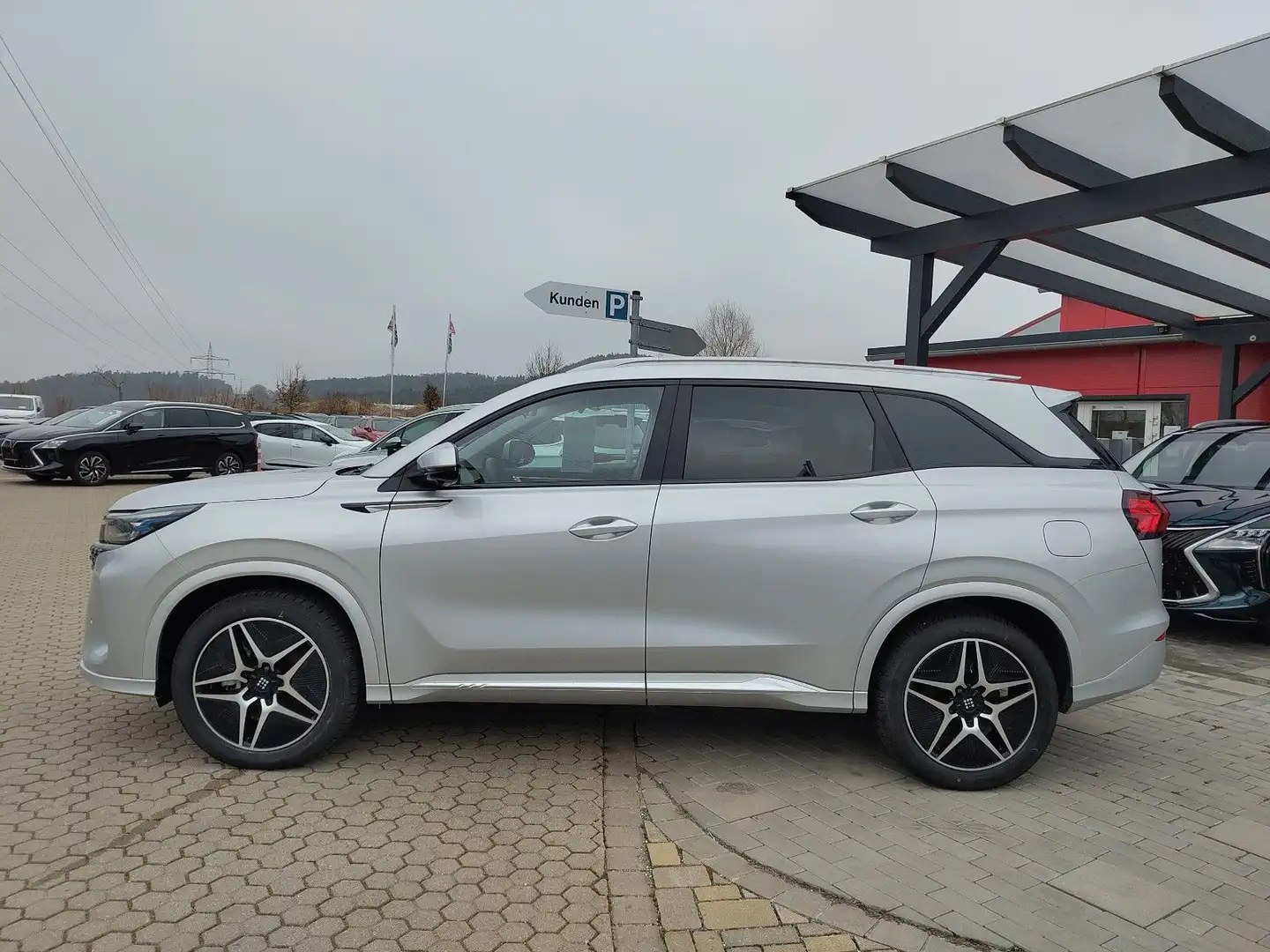 DFSK Fengon E5 PHEV *7 Sitze*Leder*Pano/Schiebedach Zilver - 1