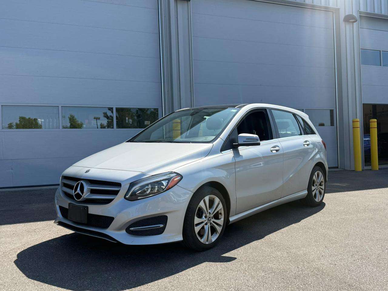 2018 Mercedes-Benz B-Class B 250 - AWD|NAV|2XWHEELS|CAMERA|SUNROOF|CARPLAY