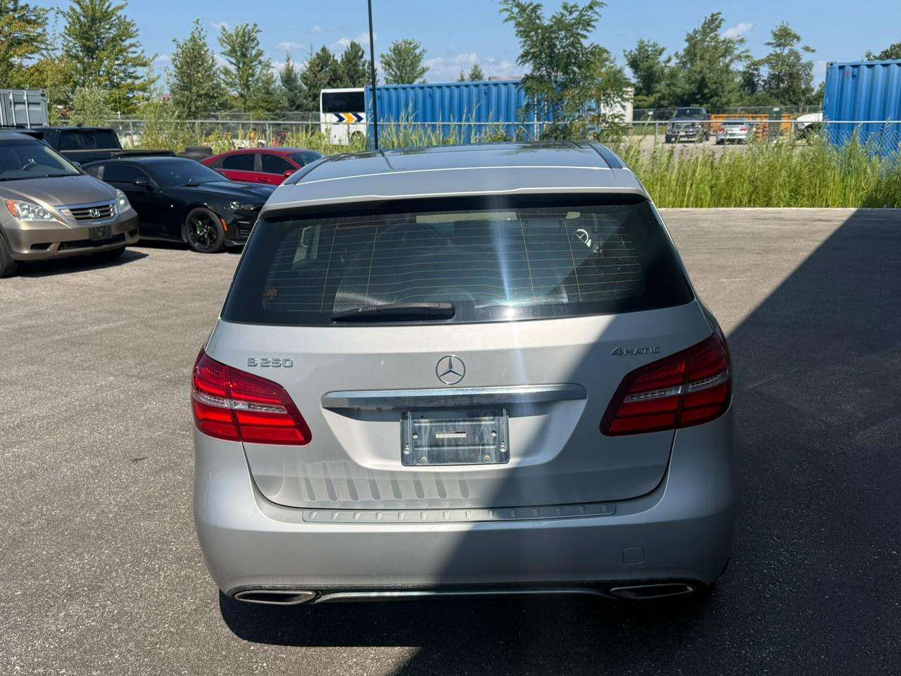 2018 Mercedes-Benz B-Class B 250 - AWD|NAV|2XWHEELS|CAMERA|SUNROOF|CARPLAY — снимка 1