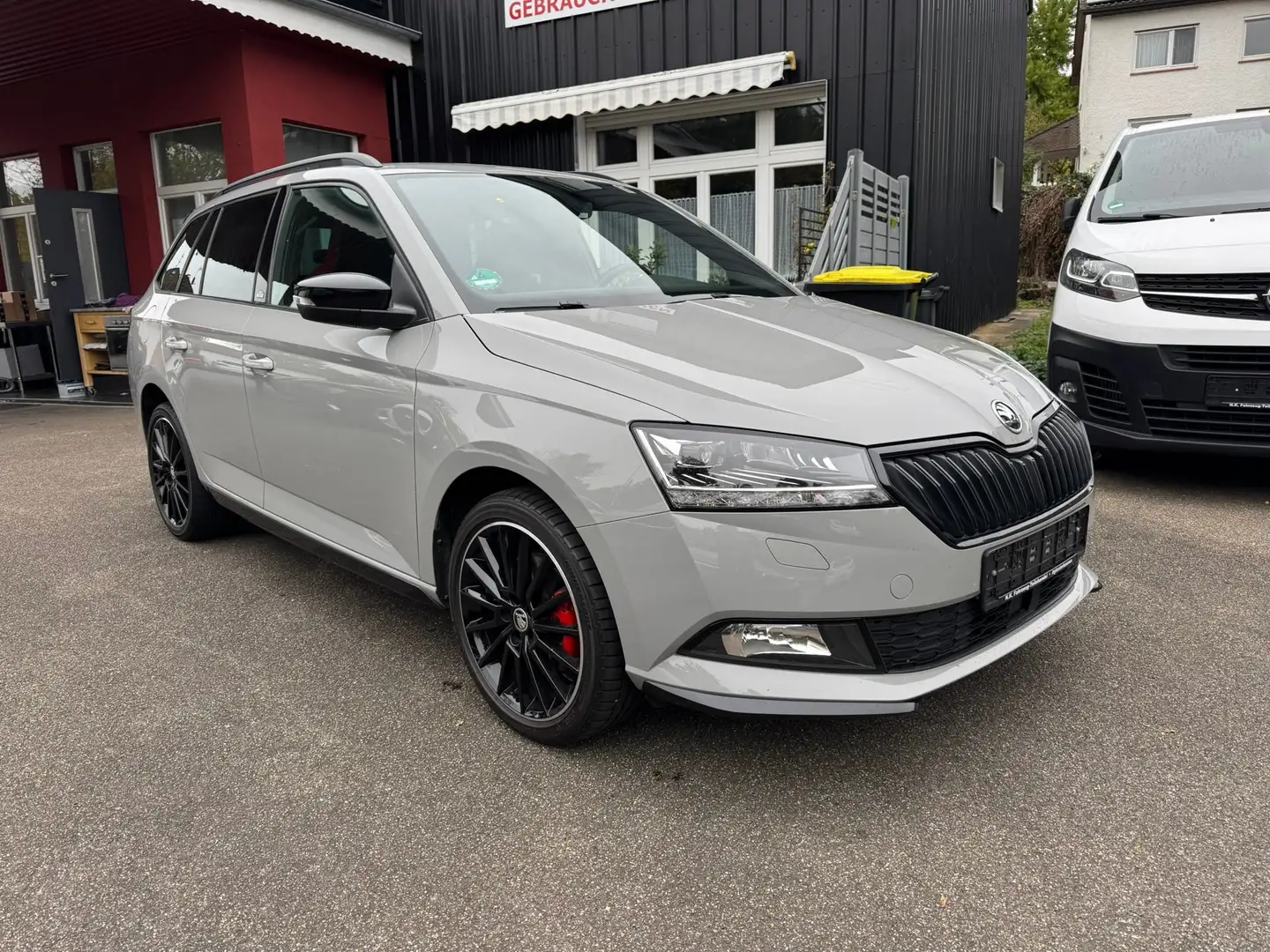 Skoda Fabia 1.0 TSI Monte Carlo Combi *LED*AppleCarplay* Grau - 2