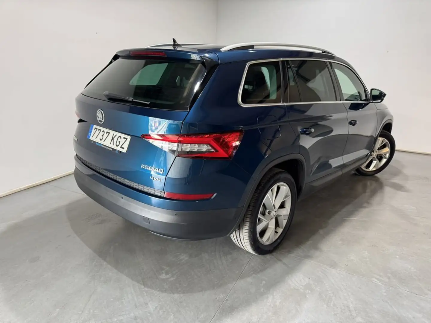 Skoda Kodiaq 2.0TDI Plus 4x4 DSG 142kW Verde - 2