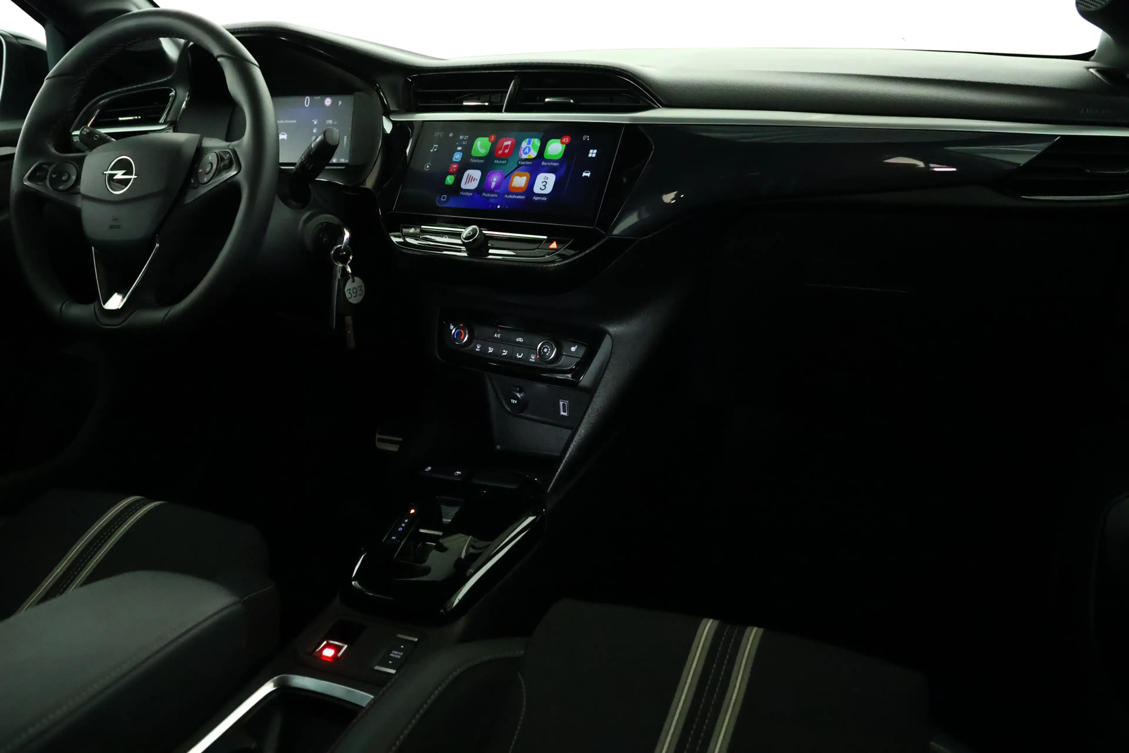 Opel Corsa 1.2 Turbo GS / CarPlay / LED / Cam / Allseason — photo 10