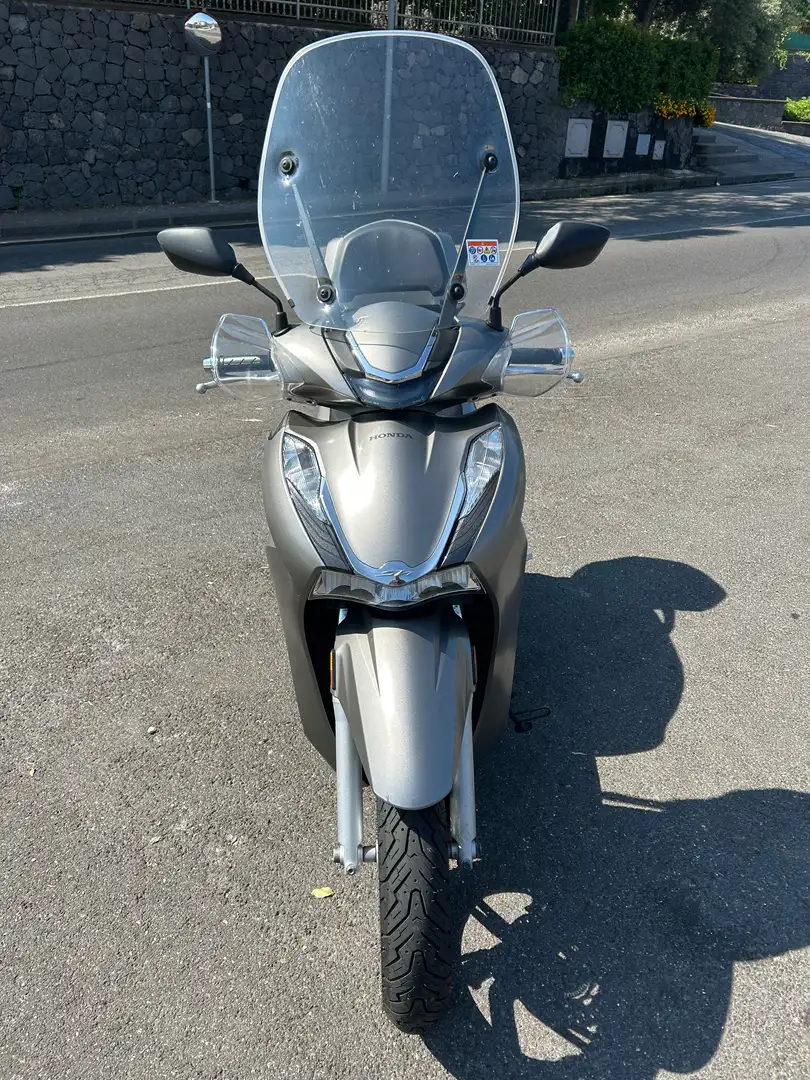 Honda SH 350i Grigio - 1
